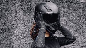 Best Motorcycle Helmets for Rain in 2023